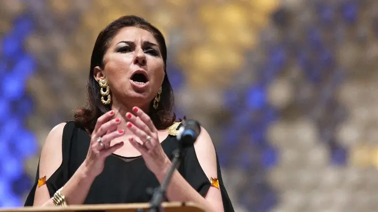 4B4E2CCB-EDDD-49A6-90E2-45F4EF97643F