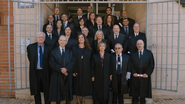 Foto familia 25 y 50 años colegiados 2022