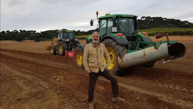 Juan Antonio Castro.