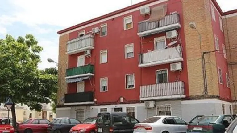 FB79EA04-2A76-46E7-B155-2D696E98D6F2