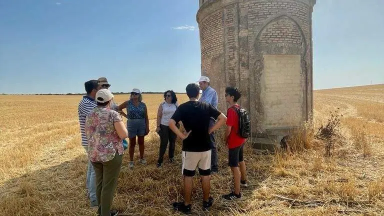 612F9B3F-B0F8-48B5-BC57-AA33538244B8