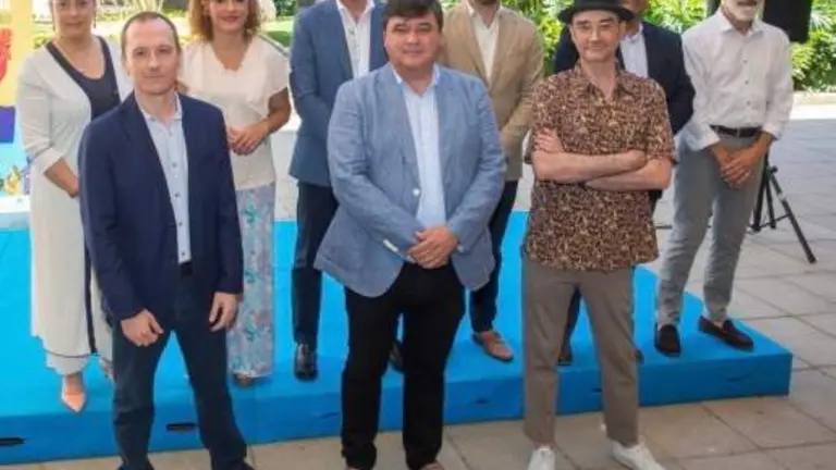 E1A37F72-45A7-4035-81C0-A2875468C73F