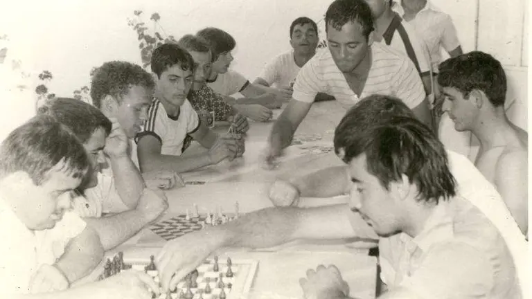 E75A4D1D-13CF-41EA-B0B6-A0A6F14BAEE7