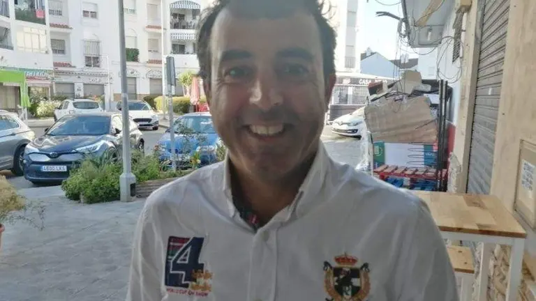 F512CEB7-BC20-4592-8F5F-95DA567F70D7