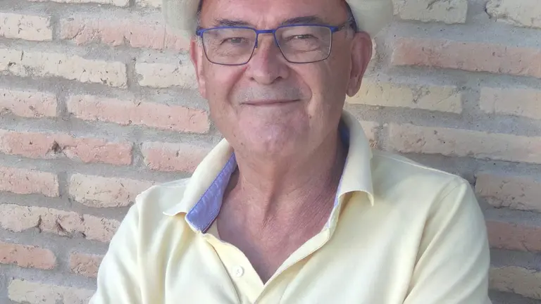 José López posa para Diario de Huelva