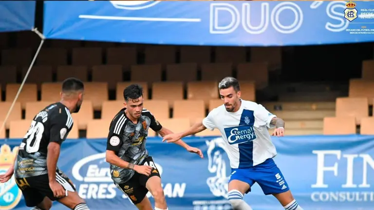 Primer revés albiazul.