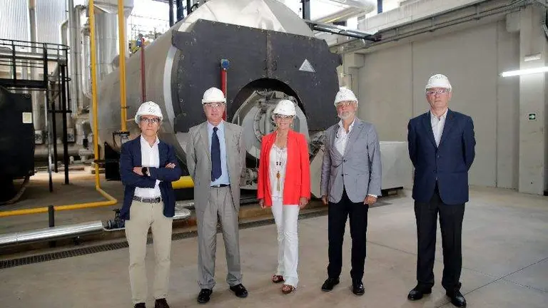 D1DF030B-F726-434C-99DE-0D9D1E334DCC