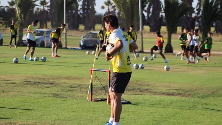 Un entreno del San Roque de Lepe.