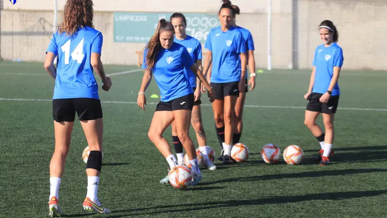 Una sesión de trabajo del Sporting de Huelva.
