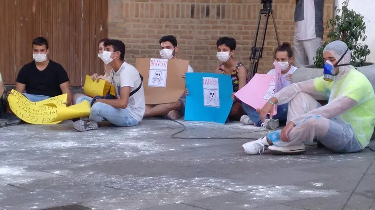 Protesta contra los fosfoyesos.
