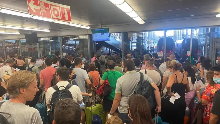 Pasajeros en destino Huelva.