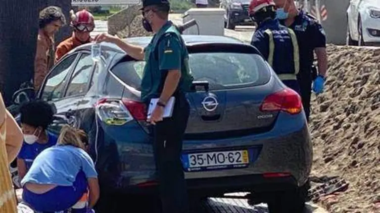 Actuación policial en Cartaya tras un tiroteo reciente.
