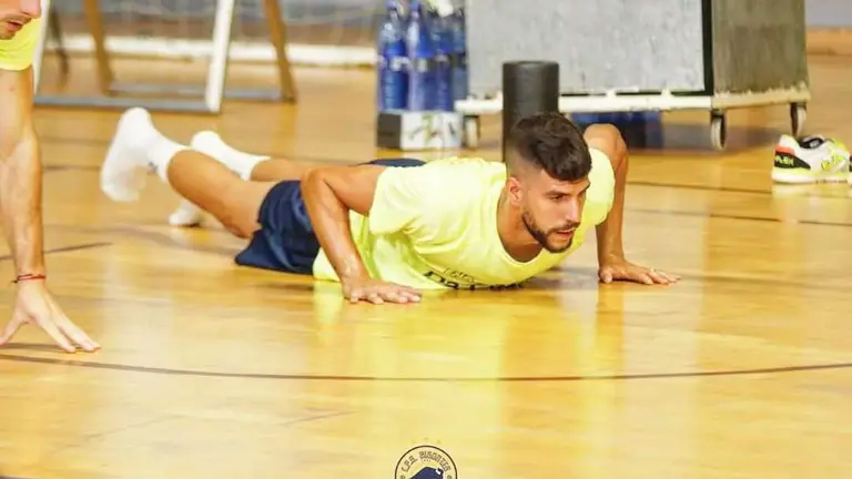 Ramón Vargas entrenando.