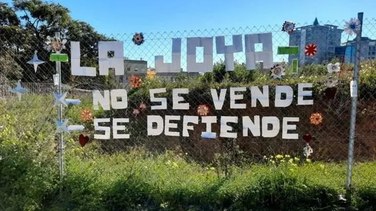 1658A6C8-DDF5-475E-8FB9-7414B6F8A11C