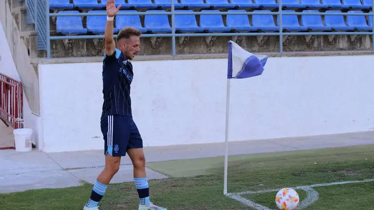 Víctor Morillo no jugará con el Recreativo.