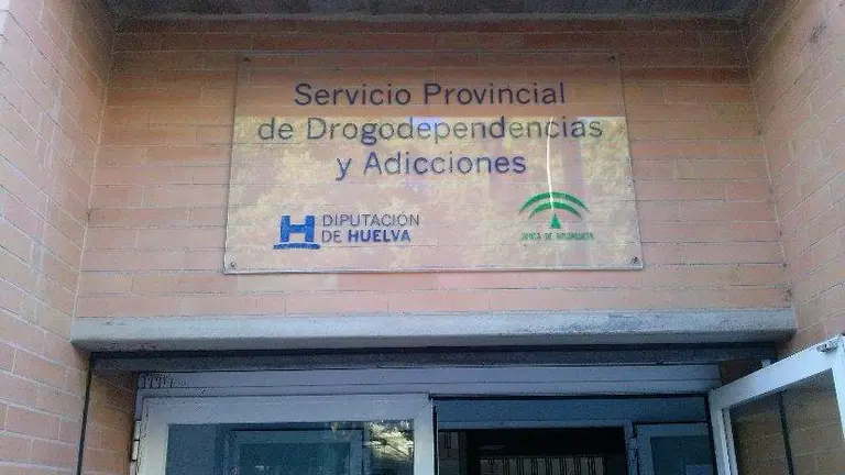 E1FE7F94-3BD6-42A3-BEA1-D737F08D4AC2