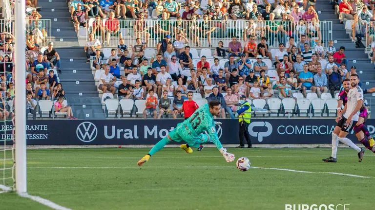 El onubense Caro lleva cuatro porterías a cero en cuatro encuentros.