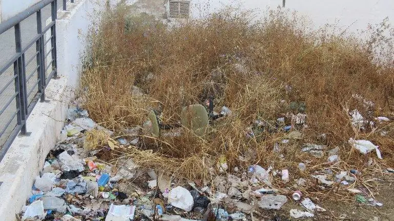 6FEC7780-3670-4B05-B105-4C658AF3F84D