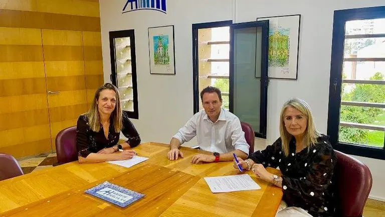 360E85A6-D8FB-48EB-AC13-4E28AD2CF37A