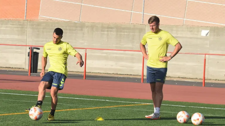 Joselu con el Cartaya.