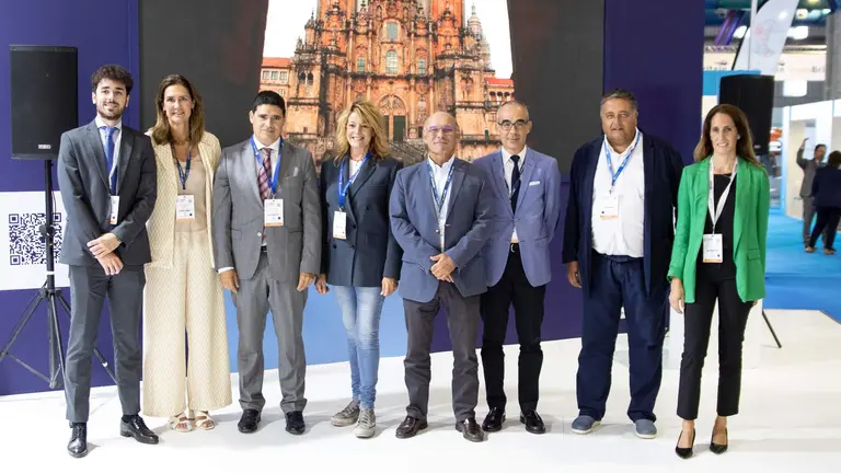 Representantes del Puerto de Huelva, en Malaga y PdE Seatrade.