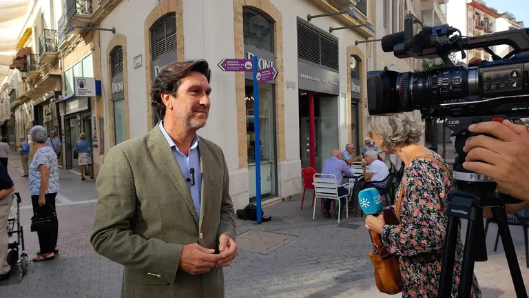 Enrique Gaviño durante su comparecencia pública