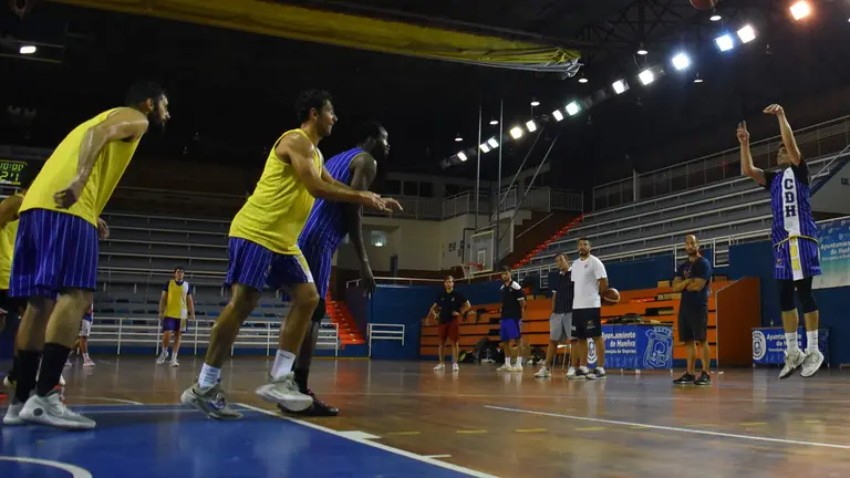 El Ciudad de Huelva en el Estrada.