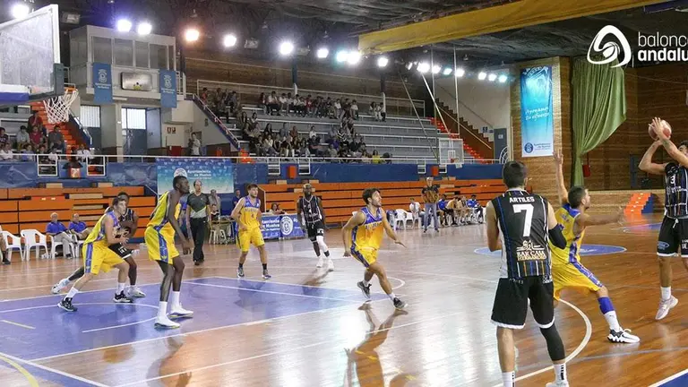 El CDB Enrique Benítez ante el PMD Aljaraque.