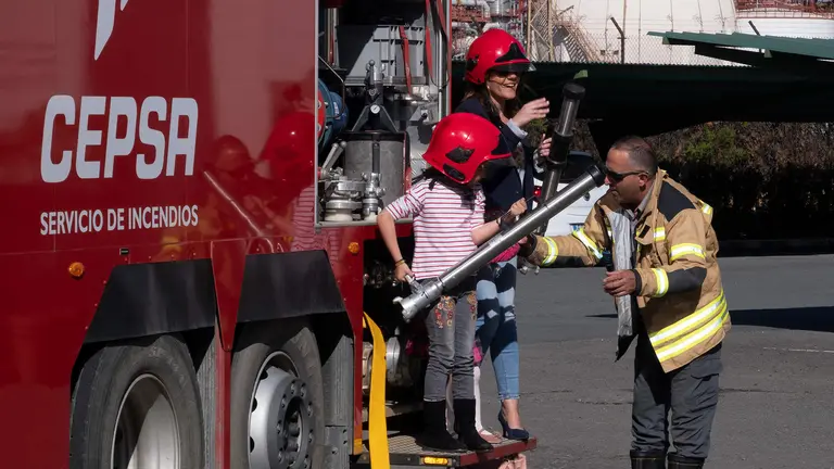 Jornada de "puertas abiertas" en  la planta de la R&aacute;bida en Palos de la Frontera