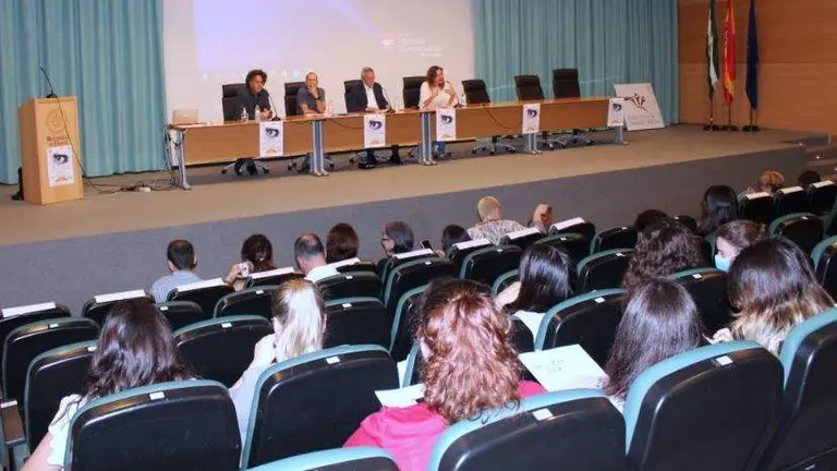 B729A2E2-563D-4EBA-9524-E4728C92993E