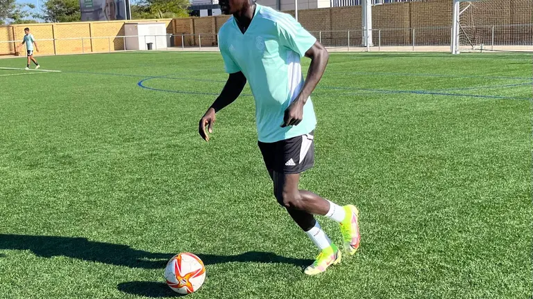 Mbaye causará baja en el Recre en el siguiente encuentro.