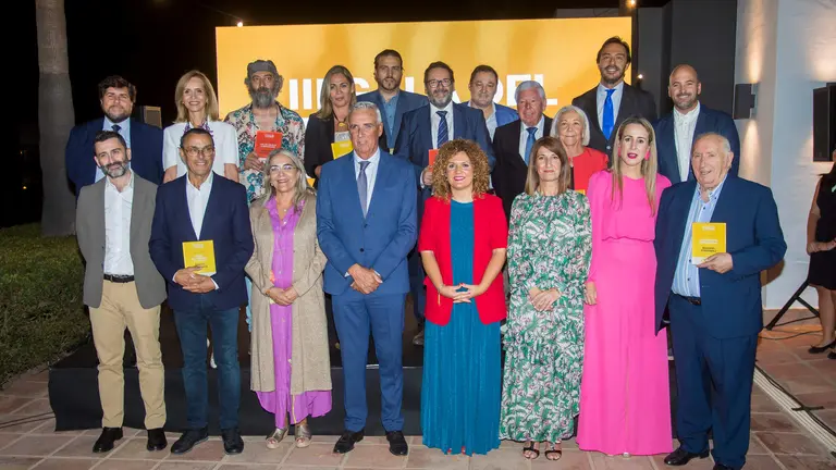 Entrega de reconocimientos en la Gala del Turismo.