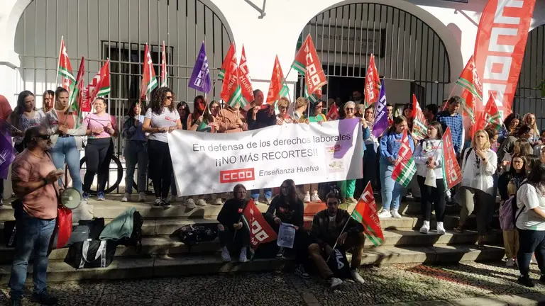 Movilizaci&oacute;n de CCOO en los centros escolares