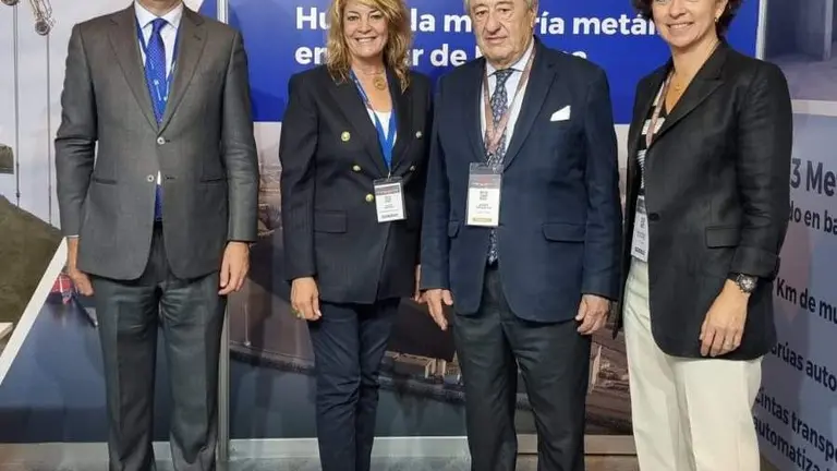 Sal&oacute;n Internacional de la Miner&iacute;a, delegaci&oacute;n del Puerto de Huelva, recibida por Javier Targhetta.