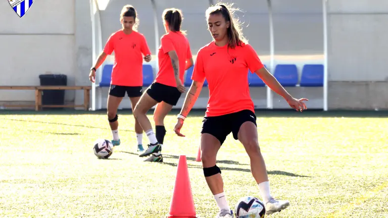 Entreno del Sporting de Huelva.
