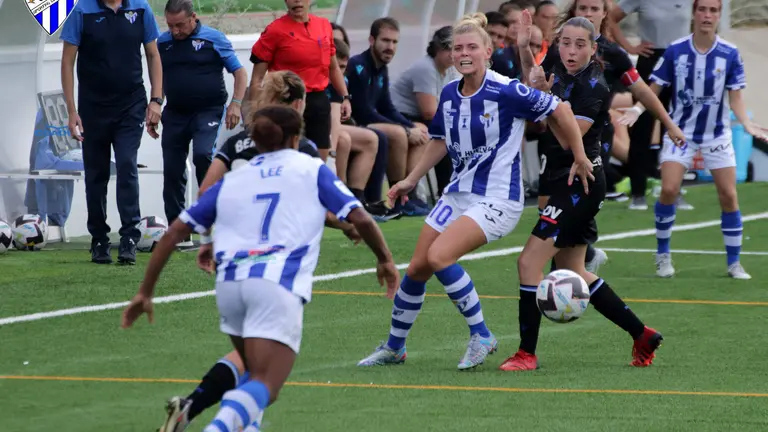 El Sporting ante la Real.