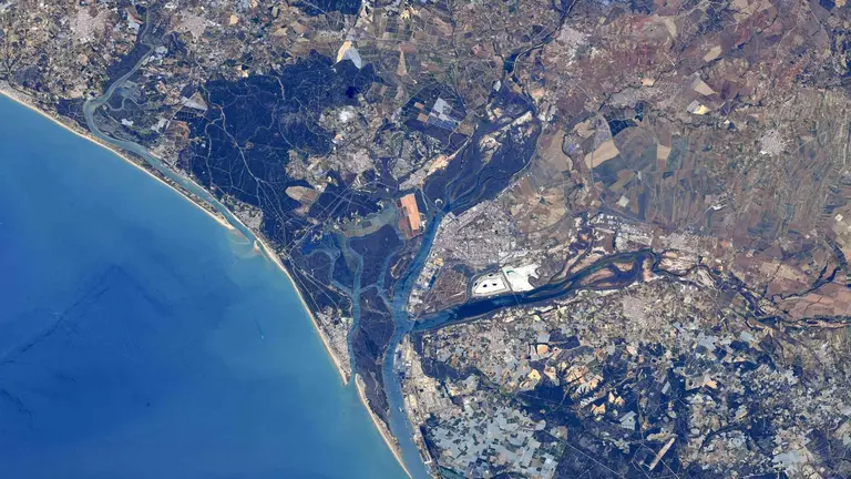 Imagen ofrecida por la Estaci&oacute;n Espacial de la R&iacute;a de Huelva