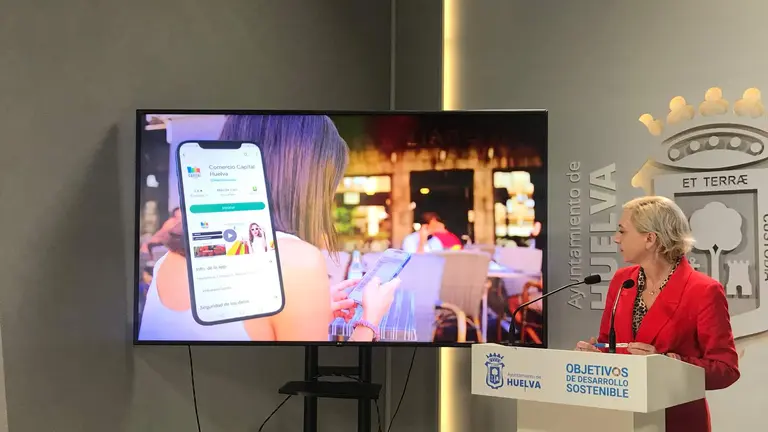 El Ayuntamiento presenta la APP de Huelva comercio