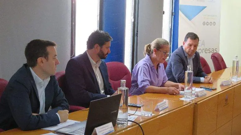 87CE685D-CCC3-43CF-8FF8-EA19D5992B2E