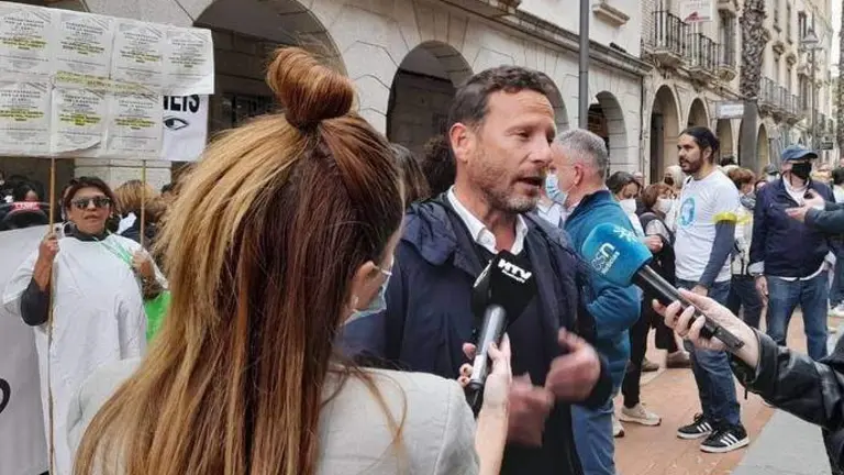 David F. Calderón en una movilización en defensa de la Sanidad Pública en Huelva