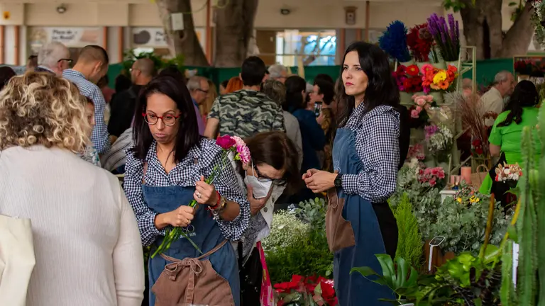 Mercado de las Flores en la Plaza de las Monjas