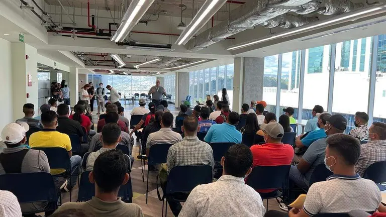 Encuentro con trabajadores y trabajadoras hondureños.