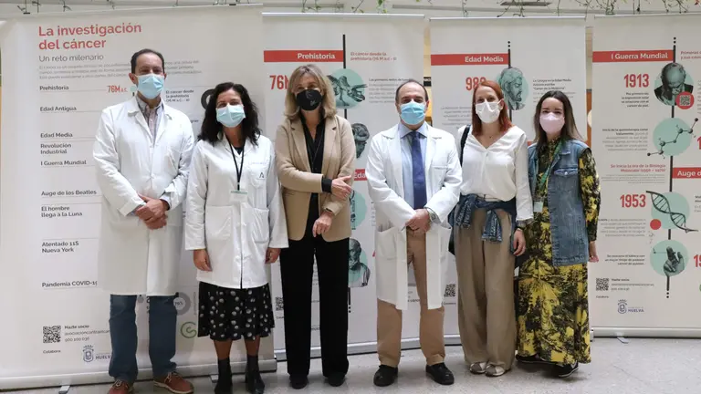 Exposici&oacute;n de la AECC en el Juan Ram&oacute;n Jim&eacute;nez