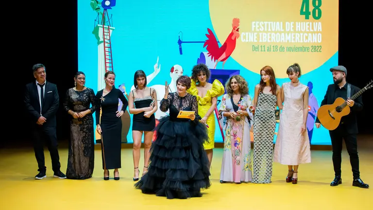 Gala Apertura con l@s participantes al completo