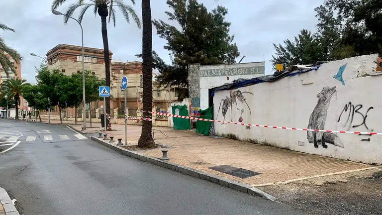 Demolici&oacute;n Palma Cargo