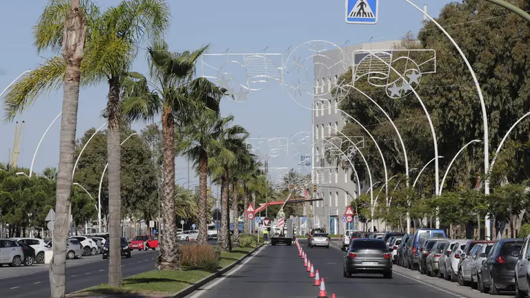 Montaje alumbrado Navideño Autoridad Portuaria