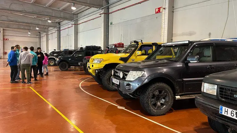 Imagen del Batel con algunos de los vehículos ya expuestos