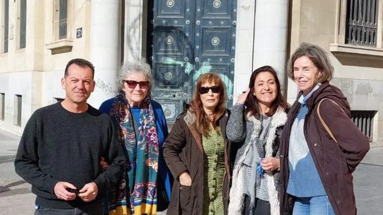 Reunión de Por Huelva con  AMO