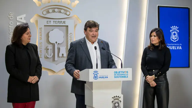 Gabriel Cruz presenta los cambios