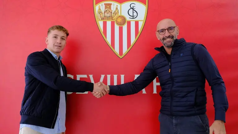 Isra ha abandonado el Antequera.